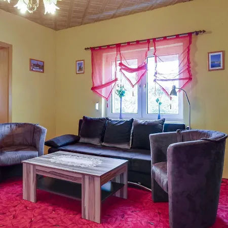 In Mit Garten Tessmannsdorf